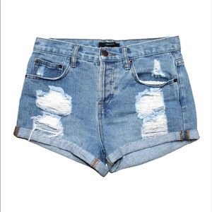 Women's Forever 21 Medium Blue Wash Distressed Cuffed Denim Shorts Size 27 US